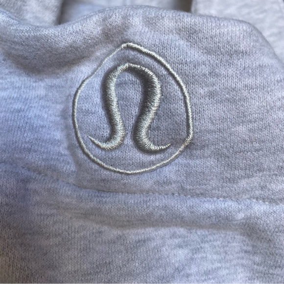 Lululemon Scuba Full-Zip Hoodie - Picture 10 of 11